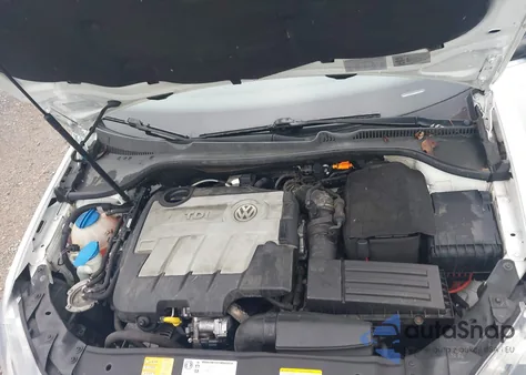 2014 Volkswagen Jetta Tdi z USA, uszkodzony, nr VIN 3VWPL7AJ1EM610321